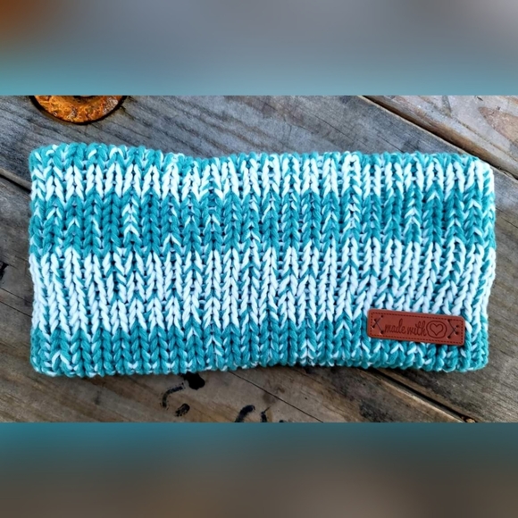 H Heinz Designs Accessories - Handmade Adult Size Knit Ear Warmer